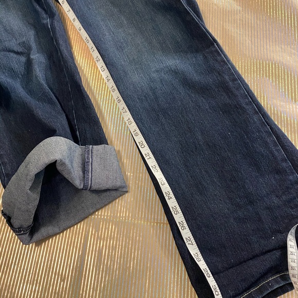 Vintage America Blue Jeans - Picture 10 of 11